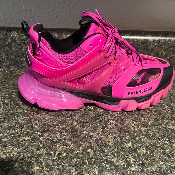 Fuchsia pink Balenciaga track . - Picture 3 of 6